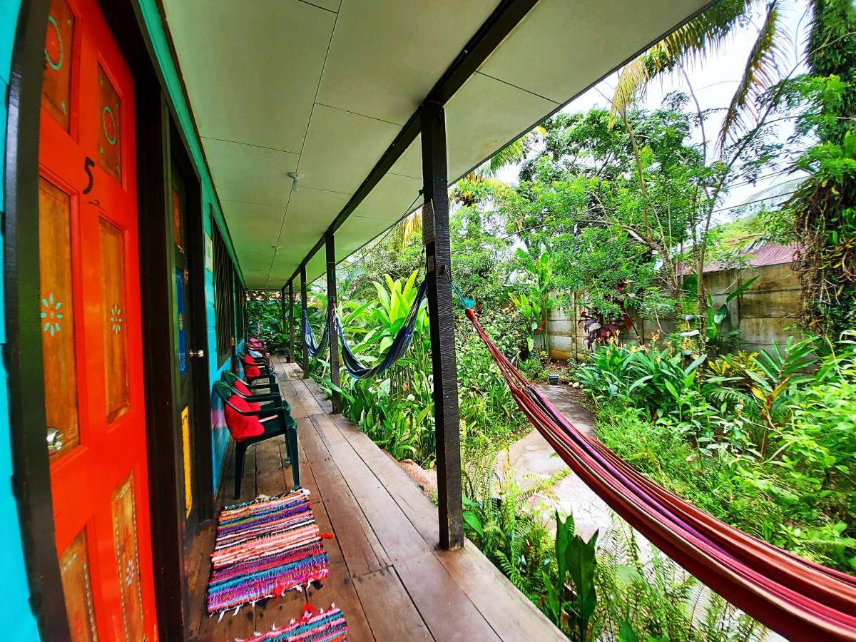 Cabinas Tortuguero Bagian luar foto